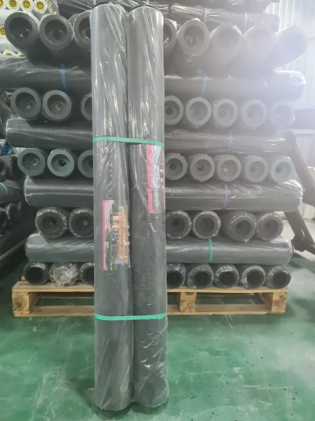 Nilon đen lót sàn đổ bê tông 1m, 1m2, 1m6, 2m, 3m, 4m 2