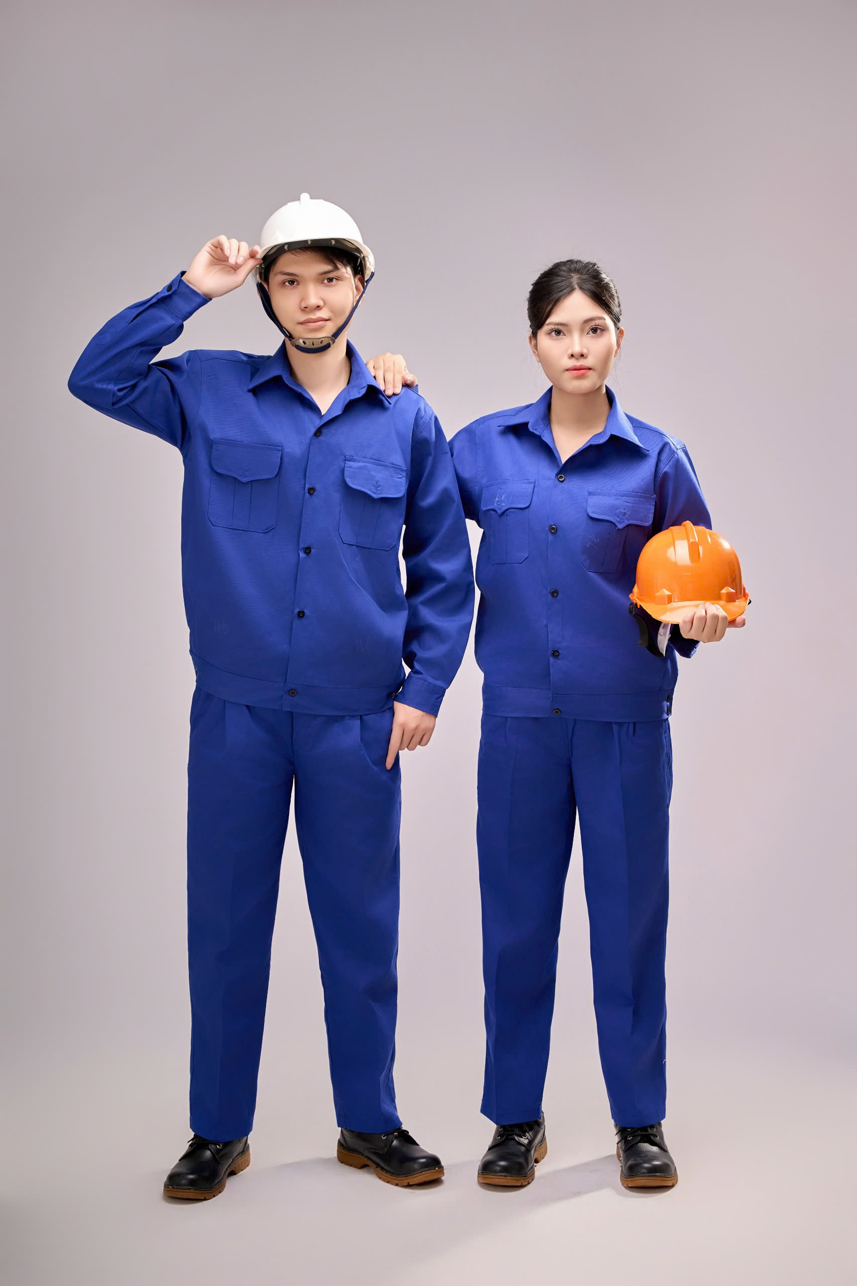 Áo quần xanh coban (có bán lẻ áo hoặc quần)