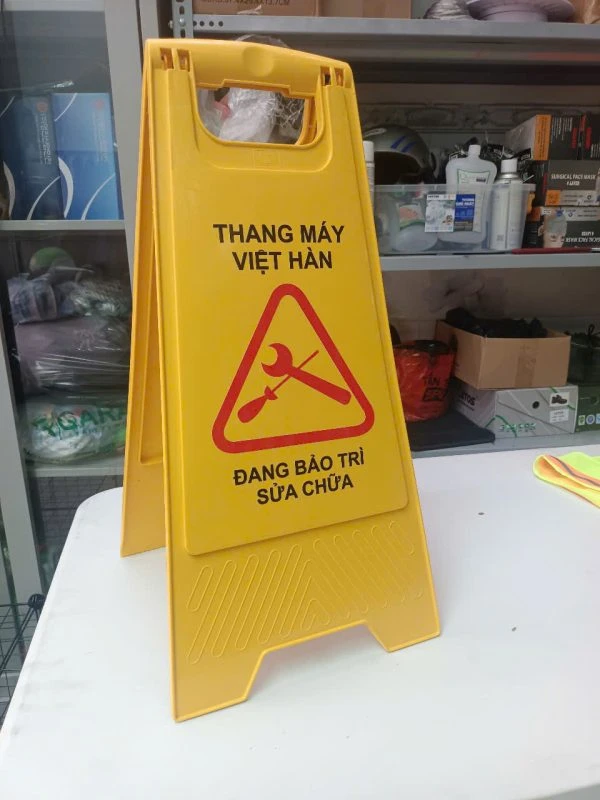 Biển cảnh báo chữ A 6