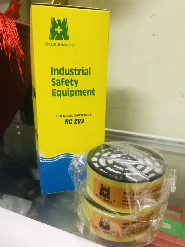 Phin lọc mặt nạ phòng độc RC203 3